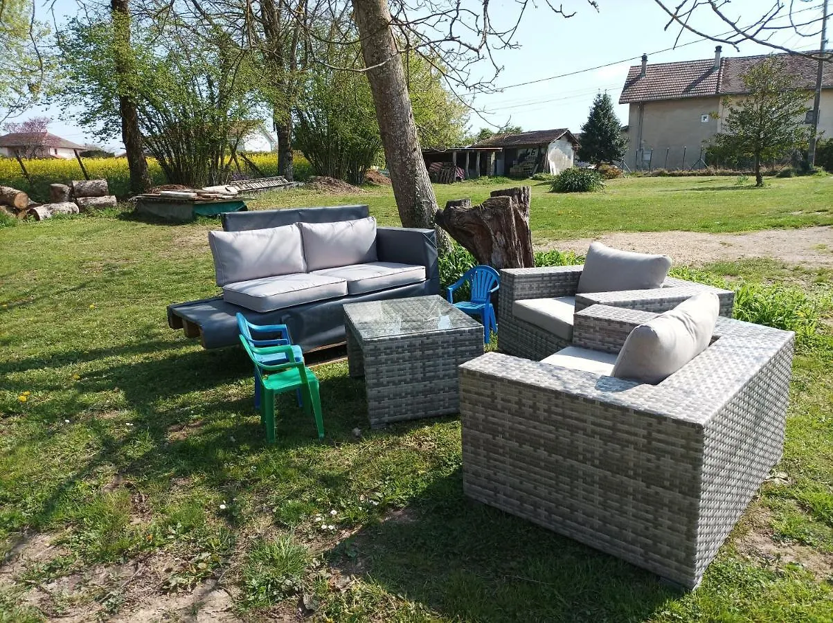 Le Bellevue Villa Dolomieux 0*,  Frankrike